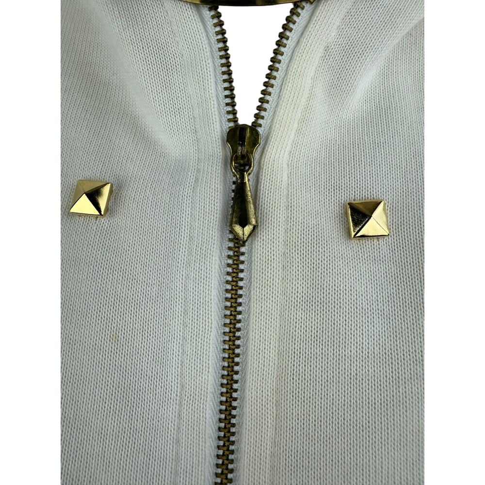 ❌Sold❌Vintage 90's cotton gold studded white batwing romper - Picture 4 of 6